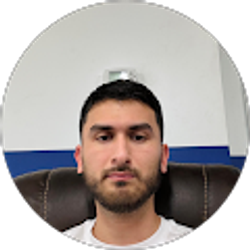 Profile photo of Manuel Vasquez