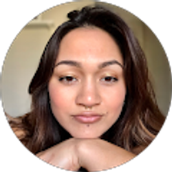 Profile photo of Rachel Lyell