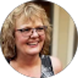 Profile photo of Julie Gallagher