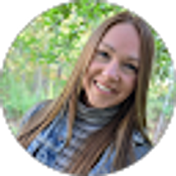 Profile photo of Amanda Shaw