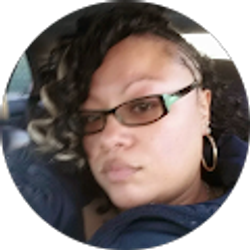 Profile photo of Nicole Hughes