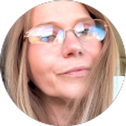Profile photo of Tonya Coonts