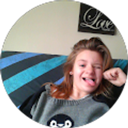 Profile photo of Gloria Lucy