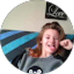 Profile photo of Gloria Lucy