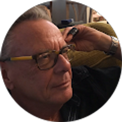 Profile photo of Steve Simmons