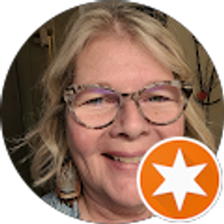 Profile photo of Robyn Vance