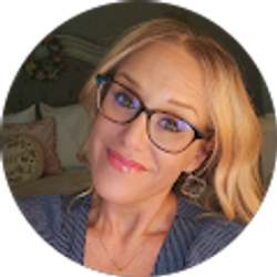 Profile photo of Natalie Hight