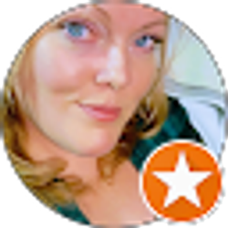 Profile photo of Carrie Lewis