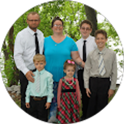 Profile photo of Samantha Jones