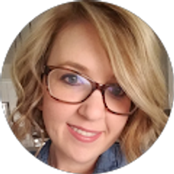 Profile photo of Jenna Adler