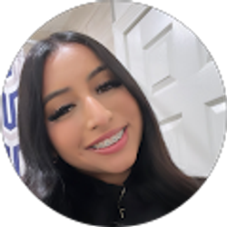 Profile photo of Jenny Velasquez