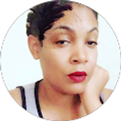 Profile photo of Darcy Lewis