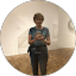 Profile photo of Carolynn Leiding