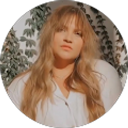 Profile photo of Hailey Danielsen