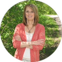 Profile photo of Bobbi Grohmann