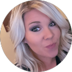 Profile photo of Amber Geil