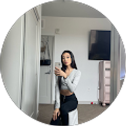 Profile photo of Melanie Torres