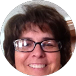 Profile photo of Debbie Roth