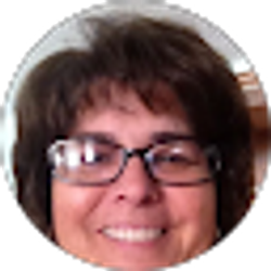 Profile photo of Debbie Roth
