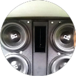 Profile photo of l taylor