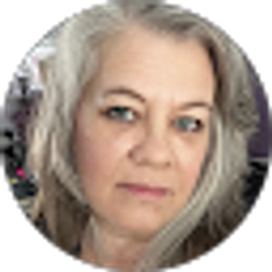 Profile photo of lisa sindone