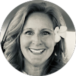 Profile photo of Cat Hall