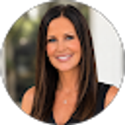 Profile photo of Amie Leggett