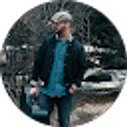 Profile photo of NICK RAY