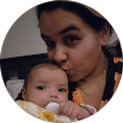 Profile photo of Zoey Holt