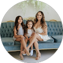 Profile photo of Andrea Ochoa