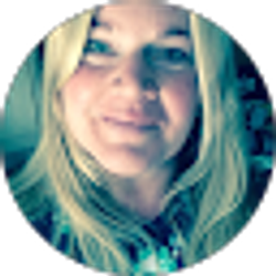 Profile photo of Andrea Kurtz