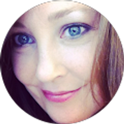 Profile photo of Chelle Klootwyk