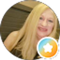 Profile photo of Wina Fox