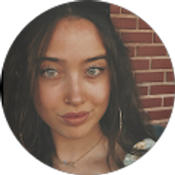 Profile photo of Elaina Riley