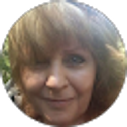 Profile photo of Julie Rudsit