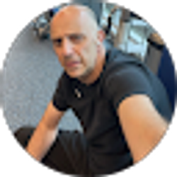 Profile photo of Nick Omari