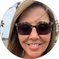 Profile photo of Dawn DiMarco