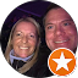 Profile photo of Kelly Mangold