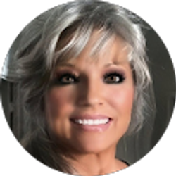 Profile photo of Dotty Peacock