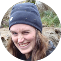 Profile photo of Amy (SimplicityFarm)