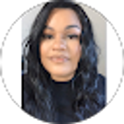 Profile photo of Alana Ramos