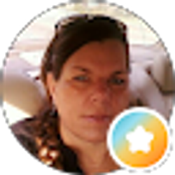 Profile photo of Wendy Lindsay