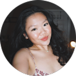Profile photo of Vivian Wu