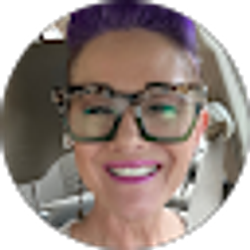 Profile photo of Stefanie