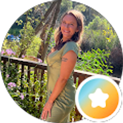 Profile photo of Amanda McMahon