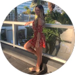 Profile photo of Mia Laiacono