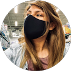 Profile photo of Lizzie Zoe