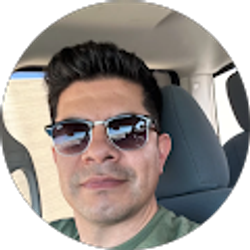 Profile photo of Israel Esparza