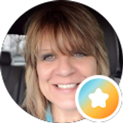 Profile photo of Donna Dudek