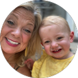 Profile photo of Laura Chambers